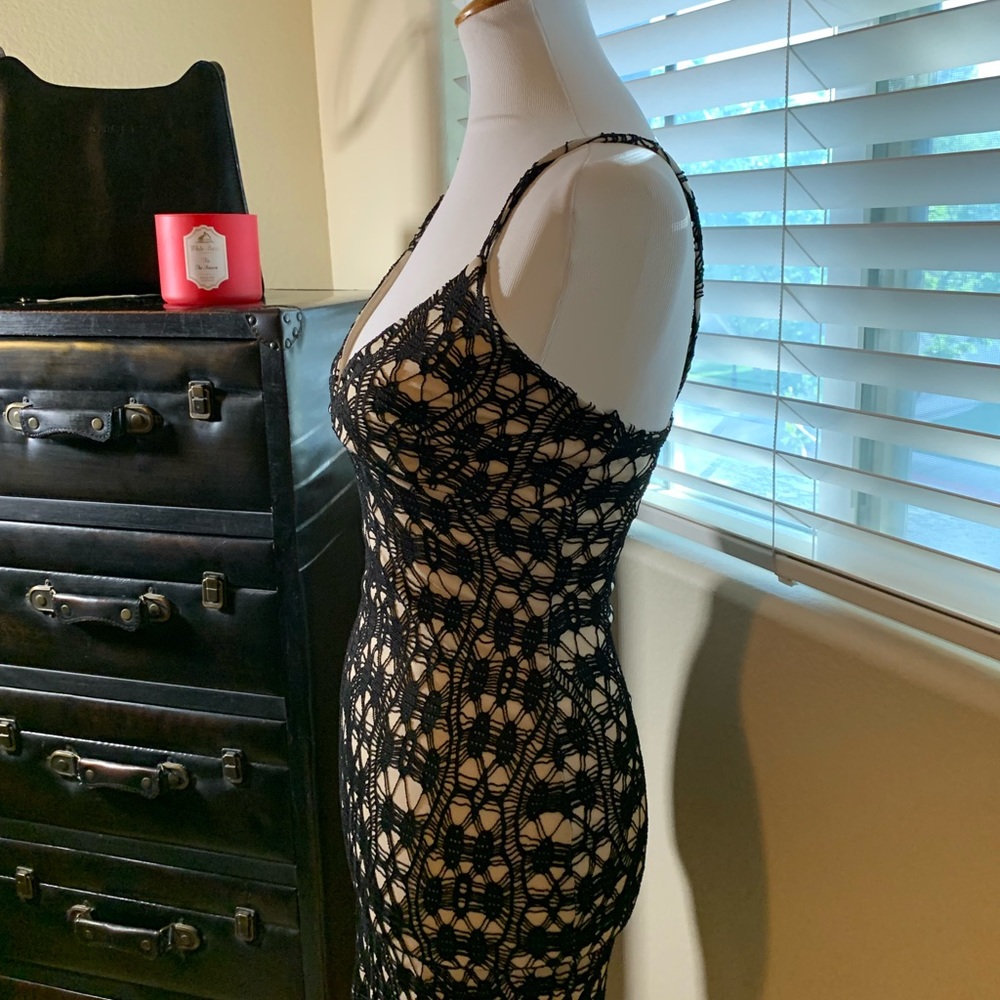 Mini Dress small size - Picture 5 of 9